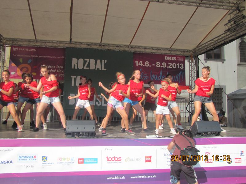 tanecny tabor 3